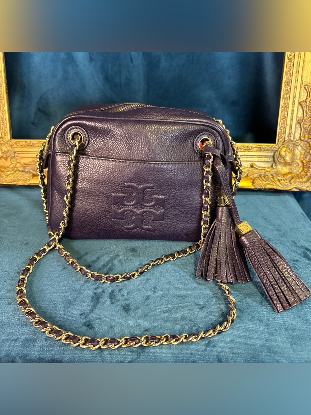 Tory Burch Thea Crossbody Chain Bag Pebble Leather Tassel EUC Eggplant Purple